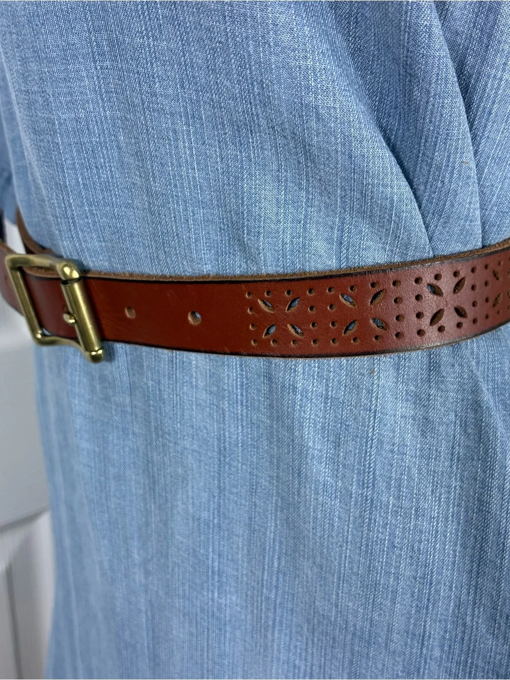 Womens belt Sz Small genuine leather cutout design made in India boho